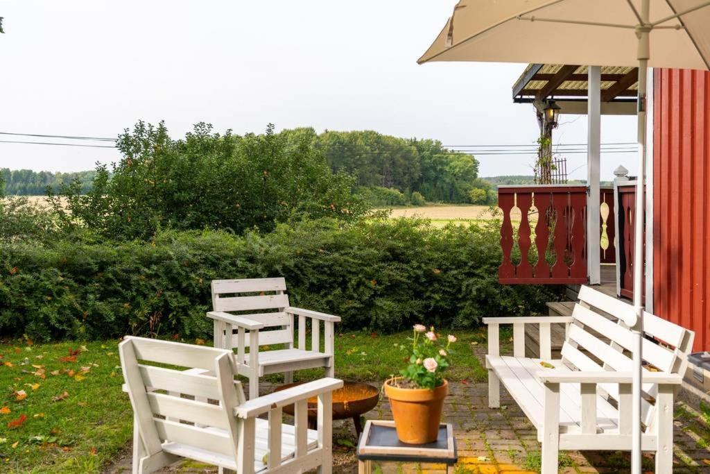 A Countryside Villa Close To Uppsala! Экстерьер фото
